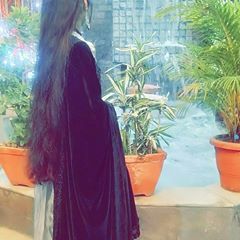 Long hair dp - beautiful attitude girl